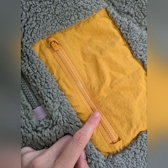 Free People Scenic Route Colorblock Pullover Sweatshirt Jacket Sherpa Teddy XS - Picture 12 of 12